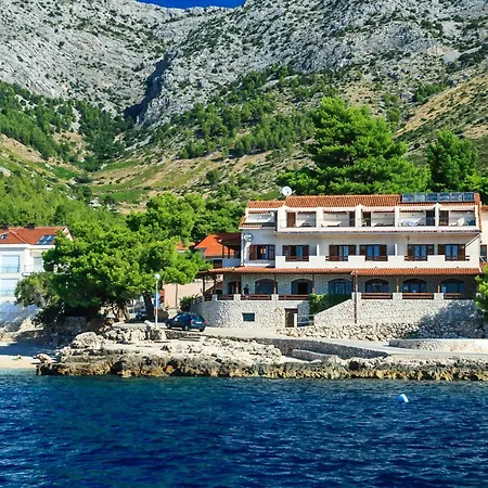 Beachfront Slavinka Apartment Ivan Dolac
